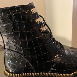 Women Shoes Sandals and Fashion Hand Bags